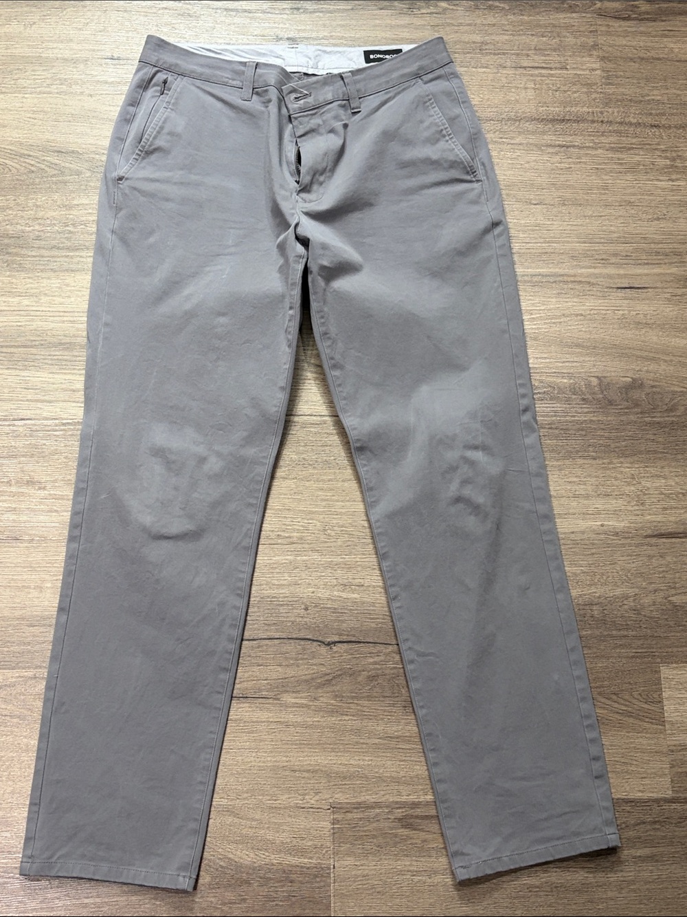 Bonobos The Chino 2.0  

32x30, slim